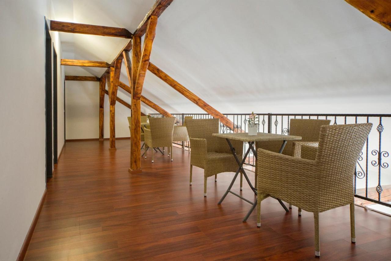 Villa Florencia Егер Екстериор снимка