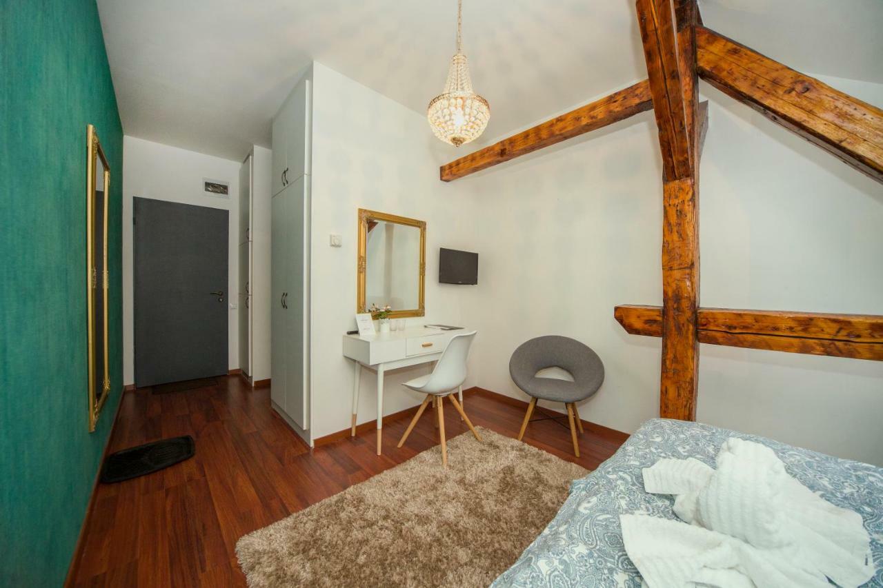 Villa Florencia Егер Екстериор снимка
