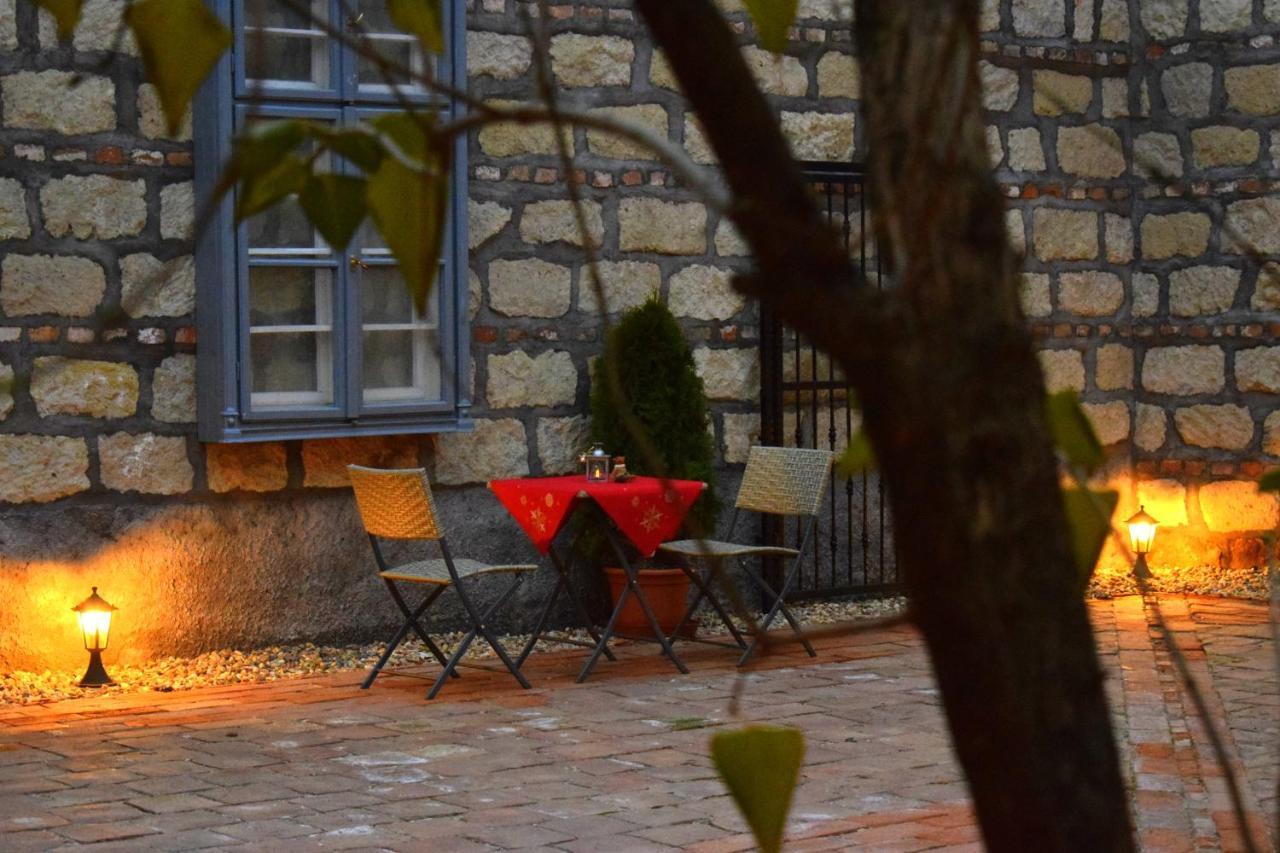 Villa Florencia Егер Екстериор снимка